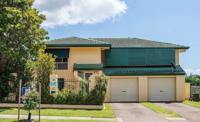 We recently secured this off-market property for investors Donna & Somah for $850k renting for $700 p/w.

The property was purchased $150-200k below comparable sales in the suburb.

✔️Neat home situated on a large 696sqm block
✔️Owner occupier location with only 5% rentals & zero public housing
✔️Only 17km to the Brissy CBD
✔️ Sought after location close to water
✔️Positive cashflow
✔️previous 12 month growth of 30.7%

Congratulations👏🏼🏡

#investment #realestate #investor #propertyinvestment #buyersagent #ypyw