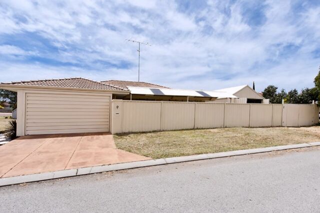 🏡 Recently purchased for $420,000 with expected rent at $550p/w. 

Features:
* 6.8% yield
* Purchased $80,000 below comparable sales
* Generous sized 3 bedroom home
* Potential value uplift after small renovation 

Location:
* Off-market in Perth
* Quick drive to beach, foreshore, marina
* Upcoming growth location with low vacancy rates

We strategically expanded our clients' initial investment in the vibrant Brisbane market, and this property seamlessly compliments their portfolio. Congratulations to our esteemed clients on their second successful acquisition with us! 🚀

#investment #realestate #propertyinvestment #investor #wealth #buyersagent #ypyw #perthmarket